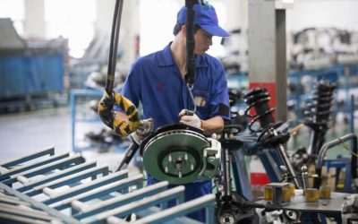 Crescimento industrial da China atinge pico de 8 meses em maio; financiamento escasso afeta pequenas empresas